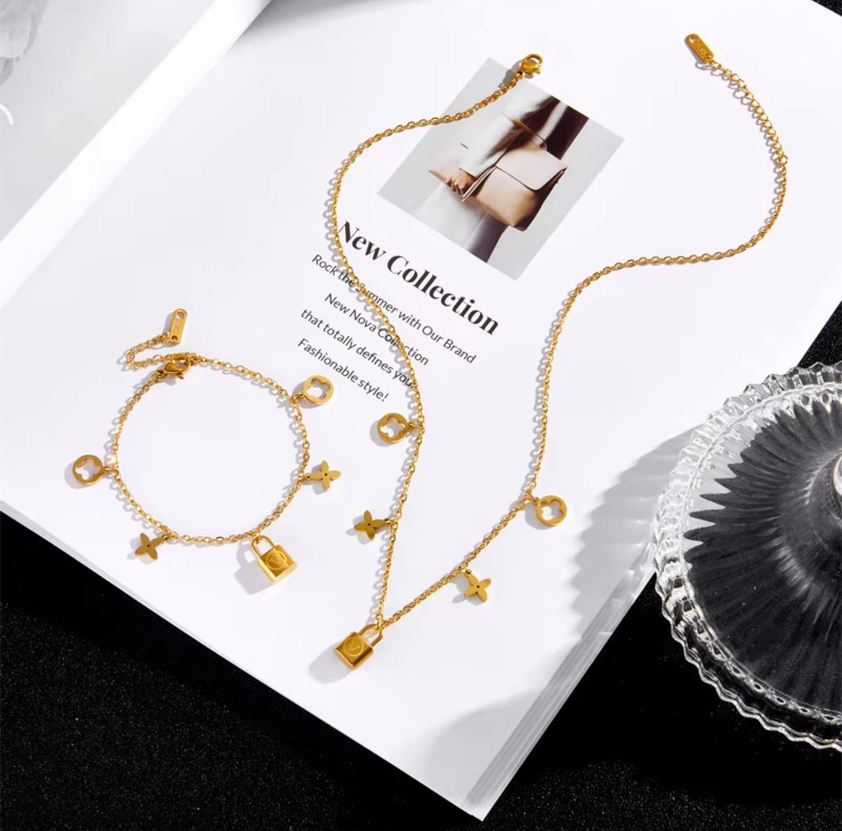 Gold v lock necklace