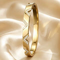Veronica bangle