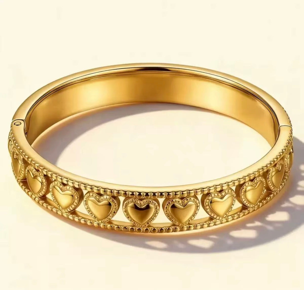 Golden hearts bangle