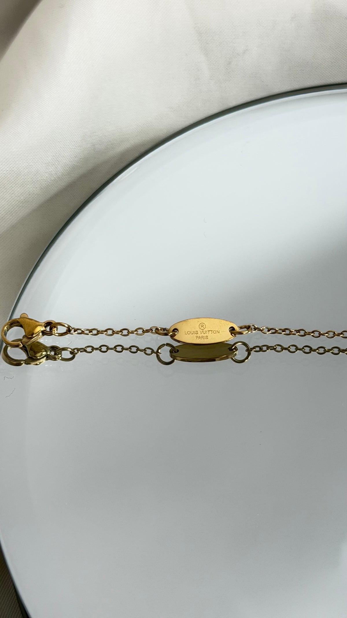 limited Lv diamond bracelet