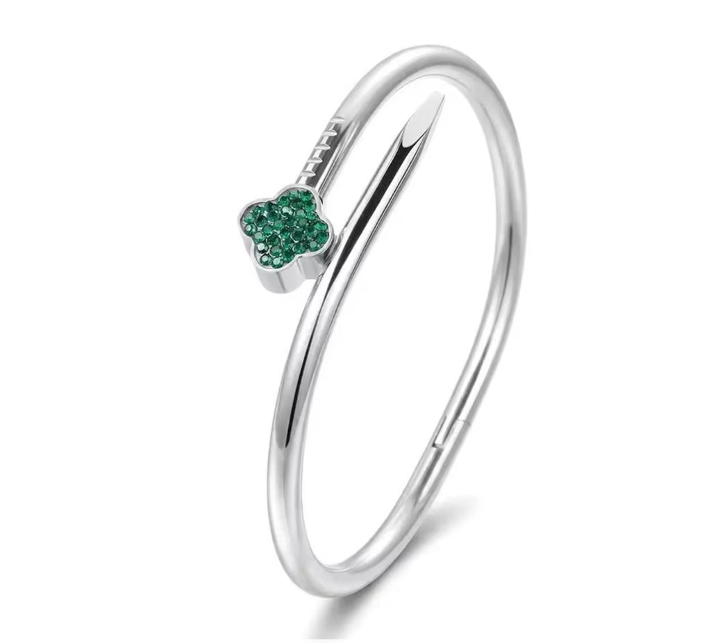 Flower sparkle bangle