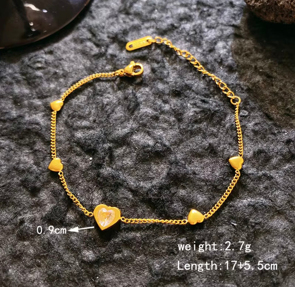New hearts charm bracelet