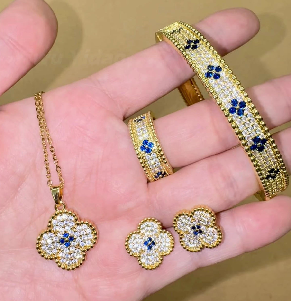 Earrings clover  sparkle