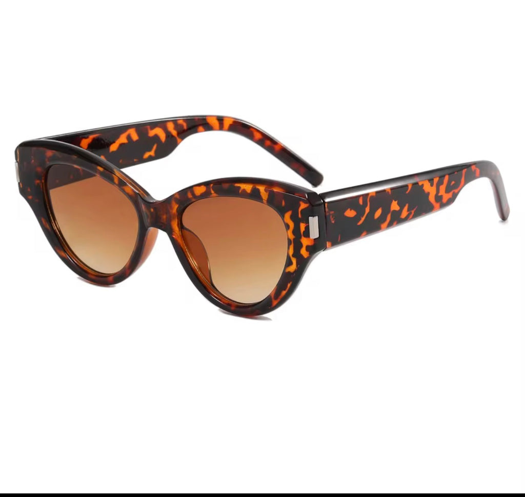 Rome cat eye sunglasses