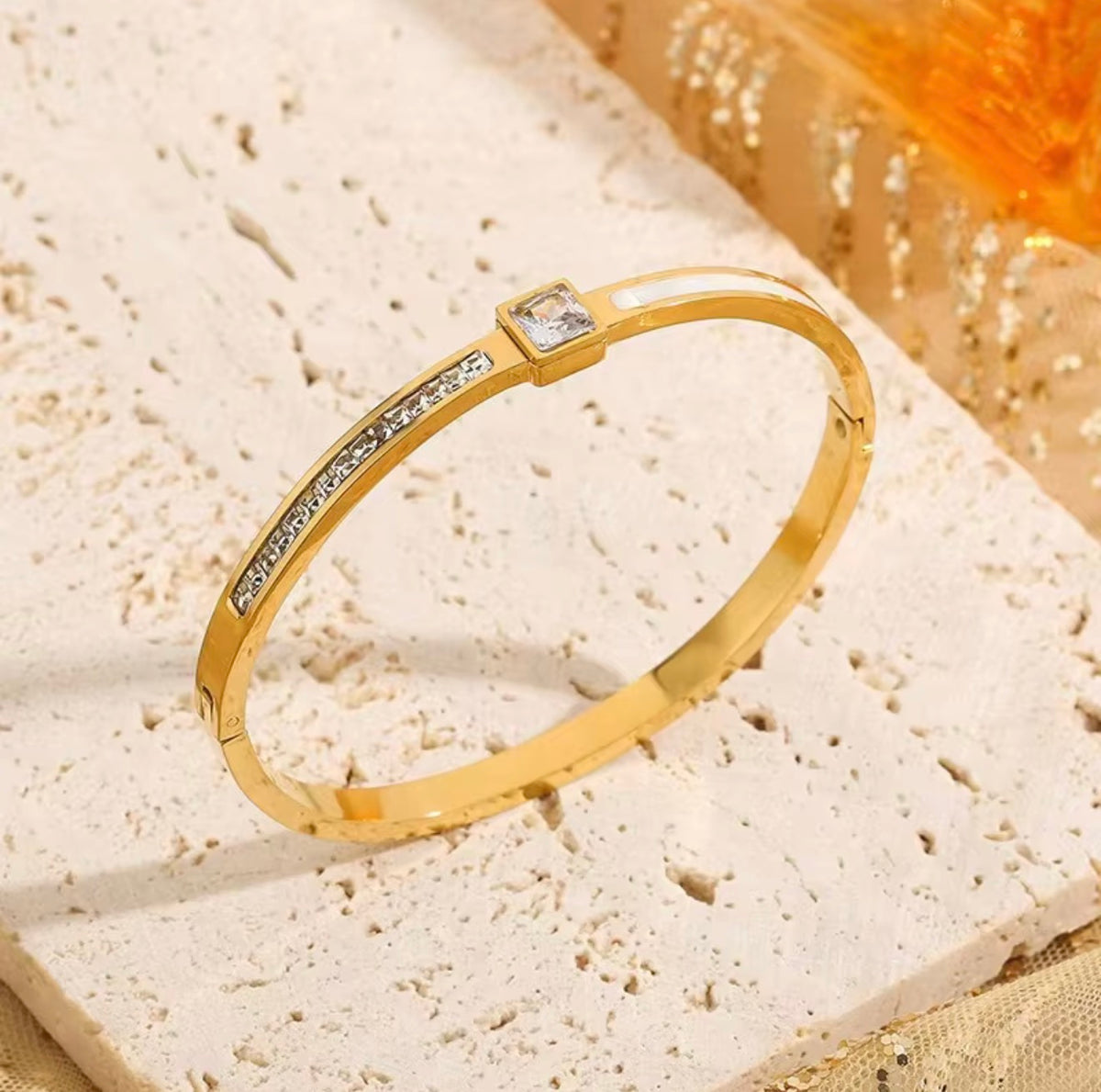 Kia paige bangle gold